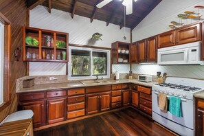 Plenty of room to prepare meals.