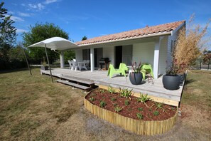 La maison , terrasse au sud-ouest