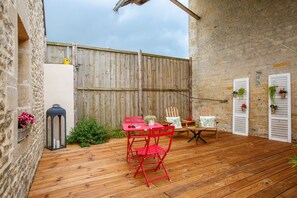 La terrasse privative du Nid de Lucie