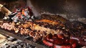 Alimentos y bebidas