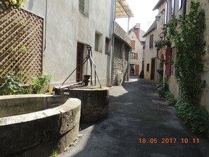 Rue de la Pompe