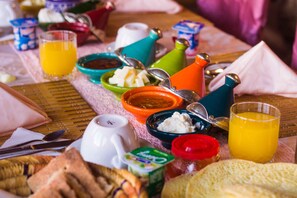 Breakfast meal