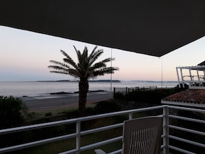 BALCONY TERRACE OF 3M BY 5 M.