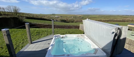 Hot Tub with stunning views