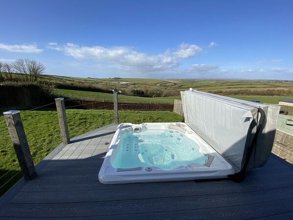 Hot Tub with stunning views