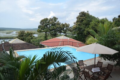 Hilltop Villa With A View Of The Mandovi Backwaters In North Goa, 3 Bedrooms