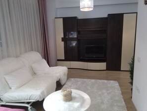 Lovely modern studio , fully  and new furnished with everything you need
