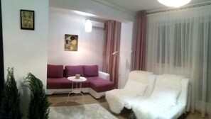 Lovely modern studio , fully  and new furnished with everything you need