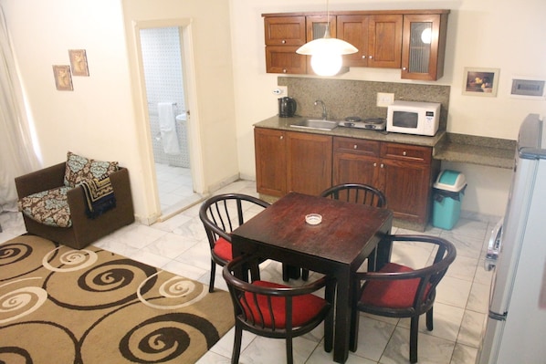 Living + Kitchenette
