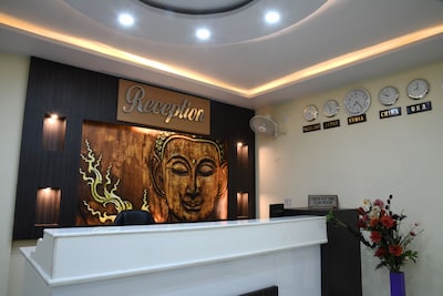 Hotel Mariya International is situated in Bodhgaya it near by karmapa Temple.