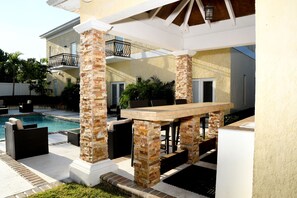 Pool bar and courtyard