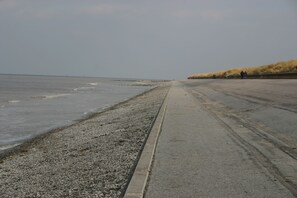 Promenade along beach streches for miles in both directions