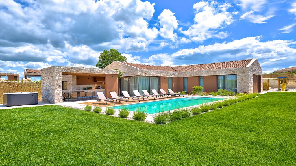 Picture of villa