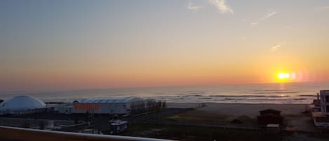 Uitzicht op strand/zee