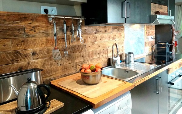 Private kitchen