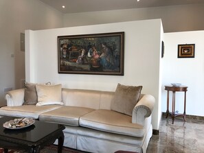 Lemon living room