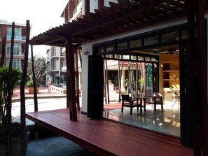 Terassi/patio