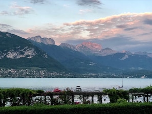 Sunset view - Couche de soleil depuis l'appartement