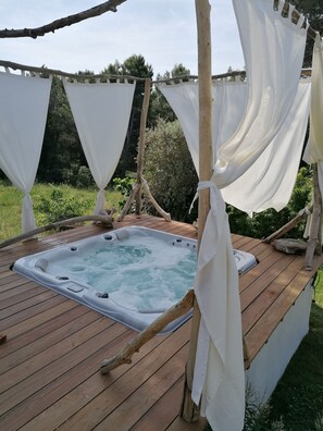 Bubbelpool utomhus