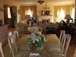 Dining and Lounge area