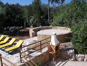 Blue Sky garden with BBQ