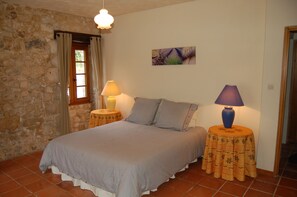 Double bedroom downstairs