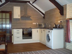 Spacious kitchen/dining area