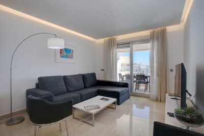 Penthouse with solarium near Banus 