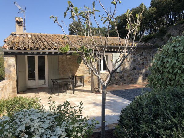 Maison "Coté jardin"