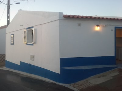 Typical Alentejo house on the banks of the Alqueva dam