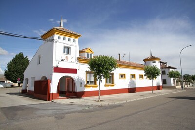 El Albergue de Herrera. Desconecta, relájate y disfruta! muy económico.