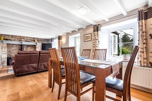 The Cottage Dining area