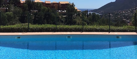 Pool with panoramic sea view