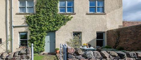 Exterior of Stable Yard Cottage