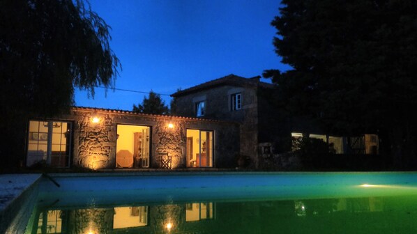 The House by night...