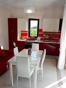 Apartment with garden and "Luna Rossa" terrace