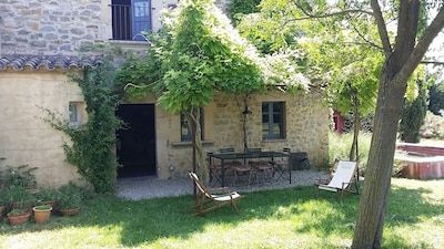 Casa Masía con jardín y piscina