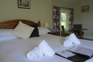 Comfortable double bed