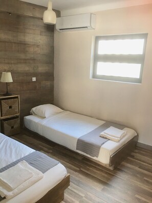 twin room, beds can be pushed together to make a very large 1.9mtrs wide