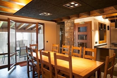 Self catering Txalastaso for 8 people