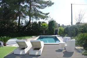 pool area