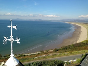 Harlech Beach from Murmur-y-Don
