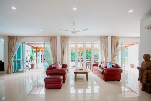 Villa with private pool in Ao Nang krabi