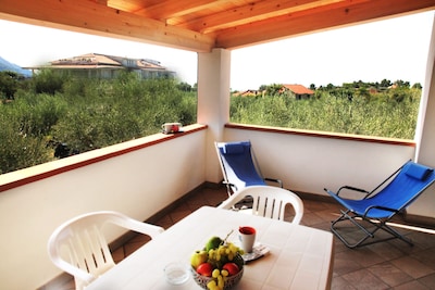 Sangeni home holidays - Apartment n.6, at the first floor with large terrace