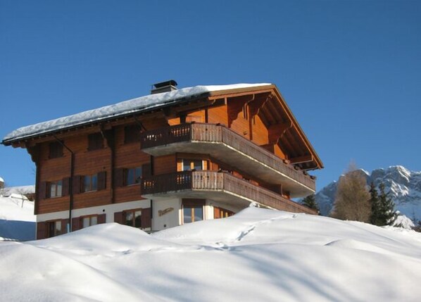 We're just metres from the ski piste for ski-in/ski-out access in winter...