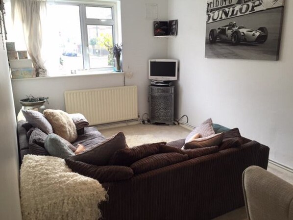Living room with comfy sofa Seats 4