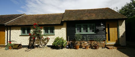 Front of The Gardener's Cottage