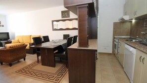 Kitchen and dine