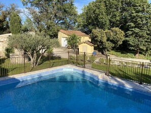 Piscine sécurisée