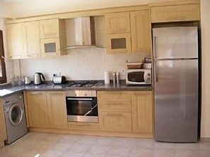 Modern fully equipped Kitchen